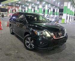 نیسان پاسفایندەر